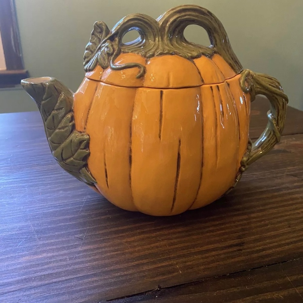 Pumpkin Tea Pot